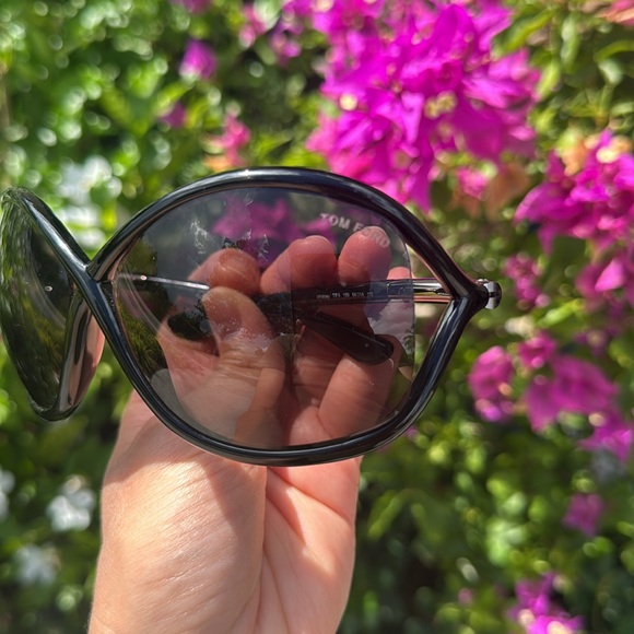 Tom Ford Black Sunglasses - Whitney - Picture 6 of 9